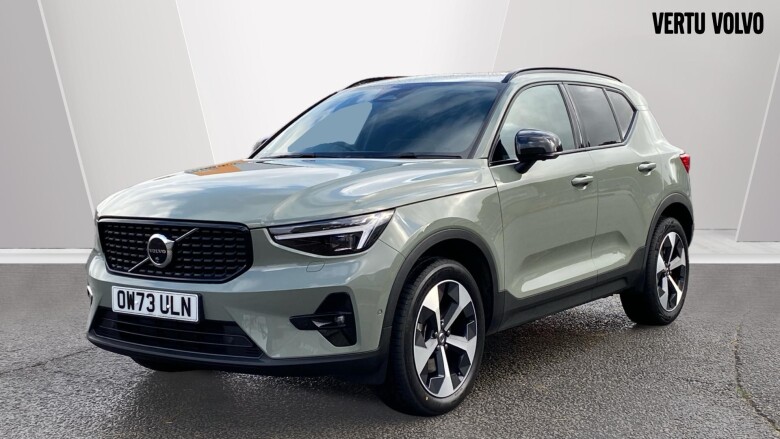 Volvo XC40 2.0 B3P Ultimate Dark 5dr Auto Petrol Estate